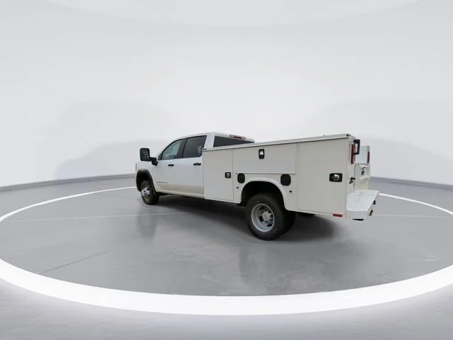 New 2026 Summit White GMC Pro image 6