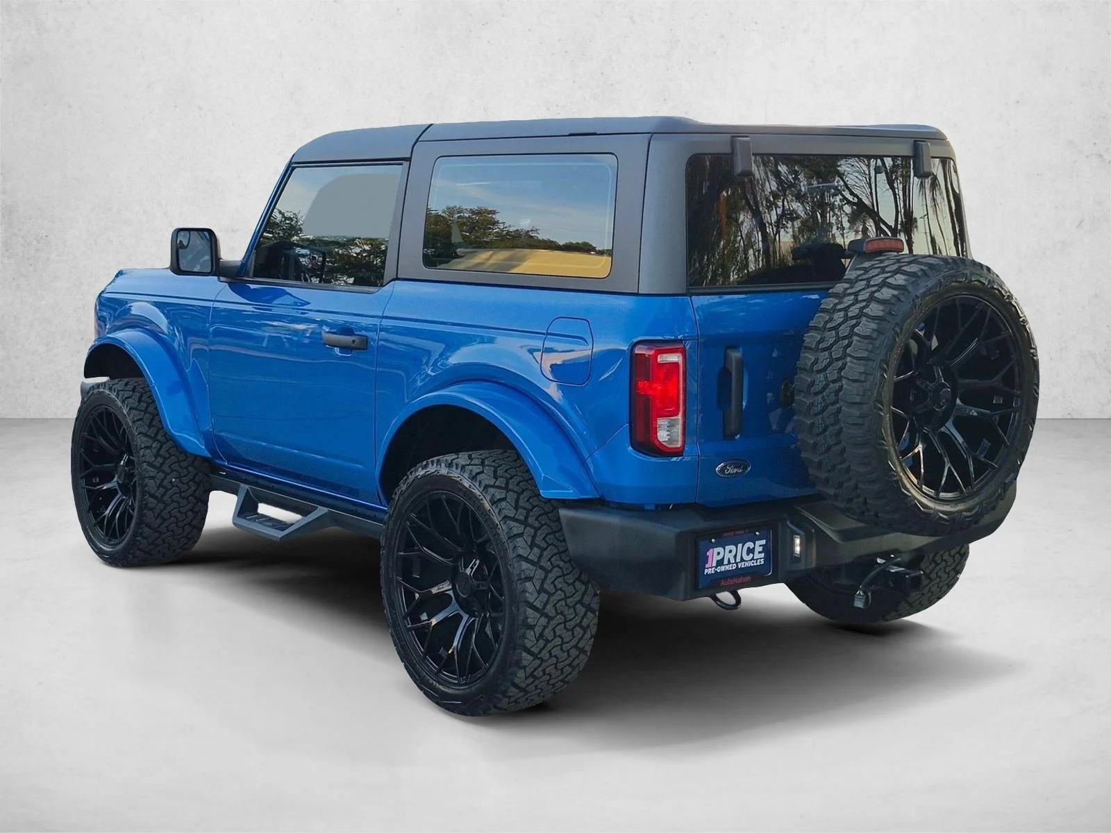 Used 2022 Velocity Blue Metallic Ford Base image 7
