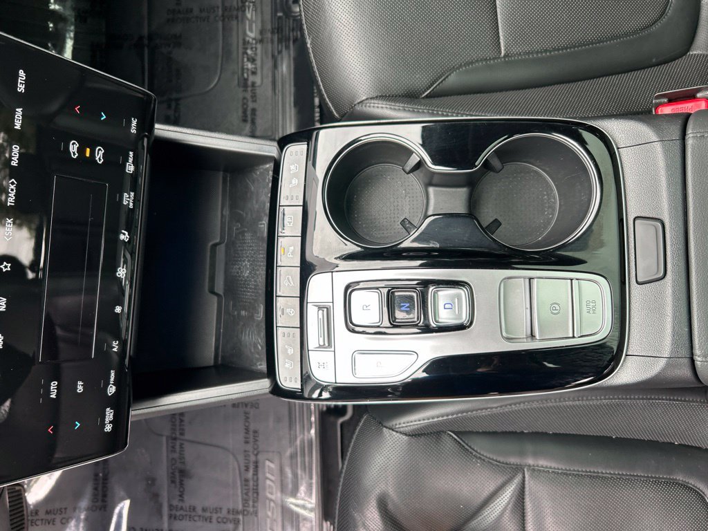 Used 2022 Silver Hyundai Limited image 19