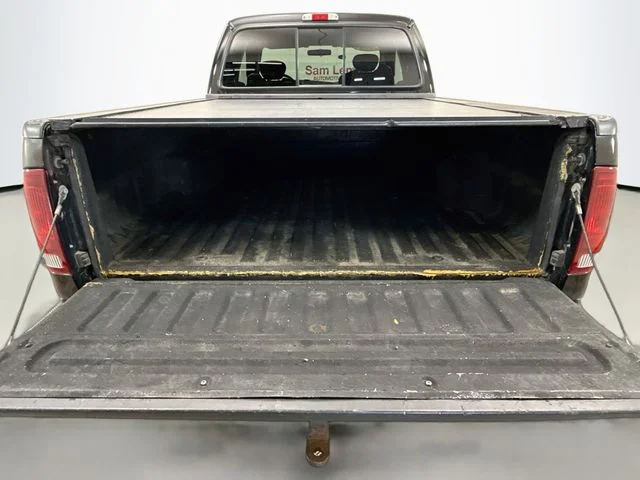 Used 2002 Black Clearcoat Ford XLT image 22