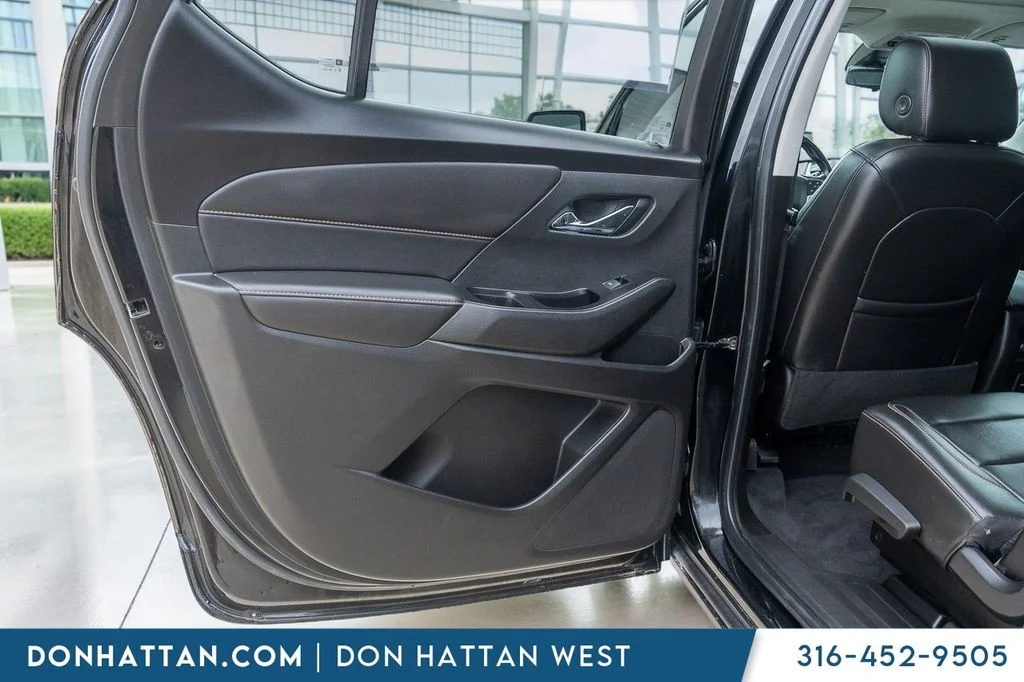 Used 2020 Black Chevrolet RS image 24