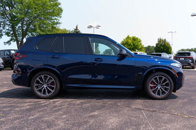 2026 BMW X5 M60i - Photo 11