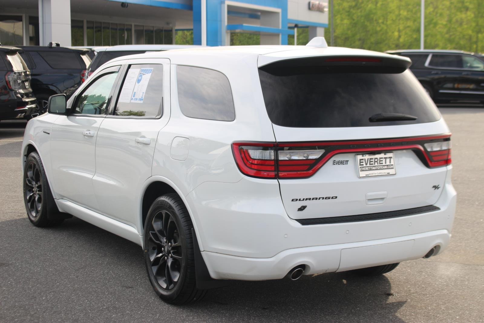 Used 2022 White Knuckle Clearcoat Dodge R/T Plus image 5