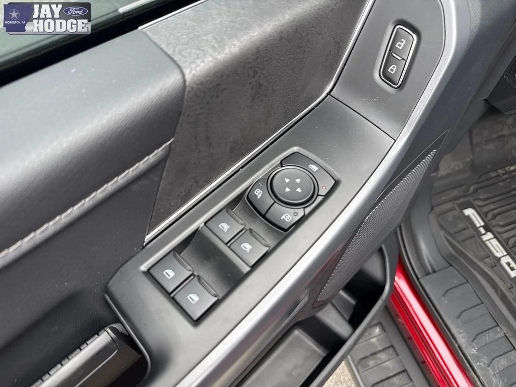 New 2026 Ruby Red Metallic Tinted Clearcoat Ford XLT image 23