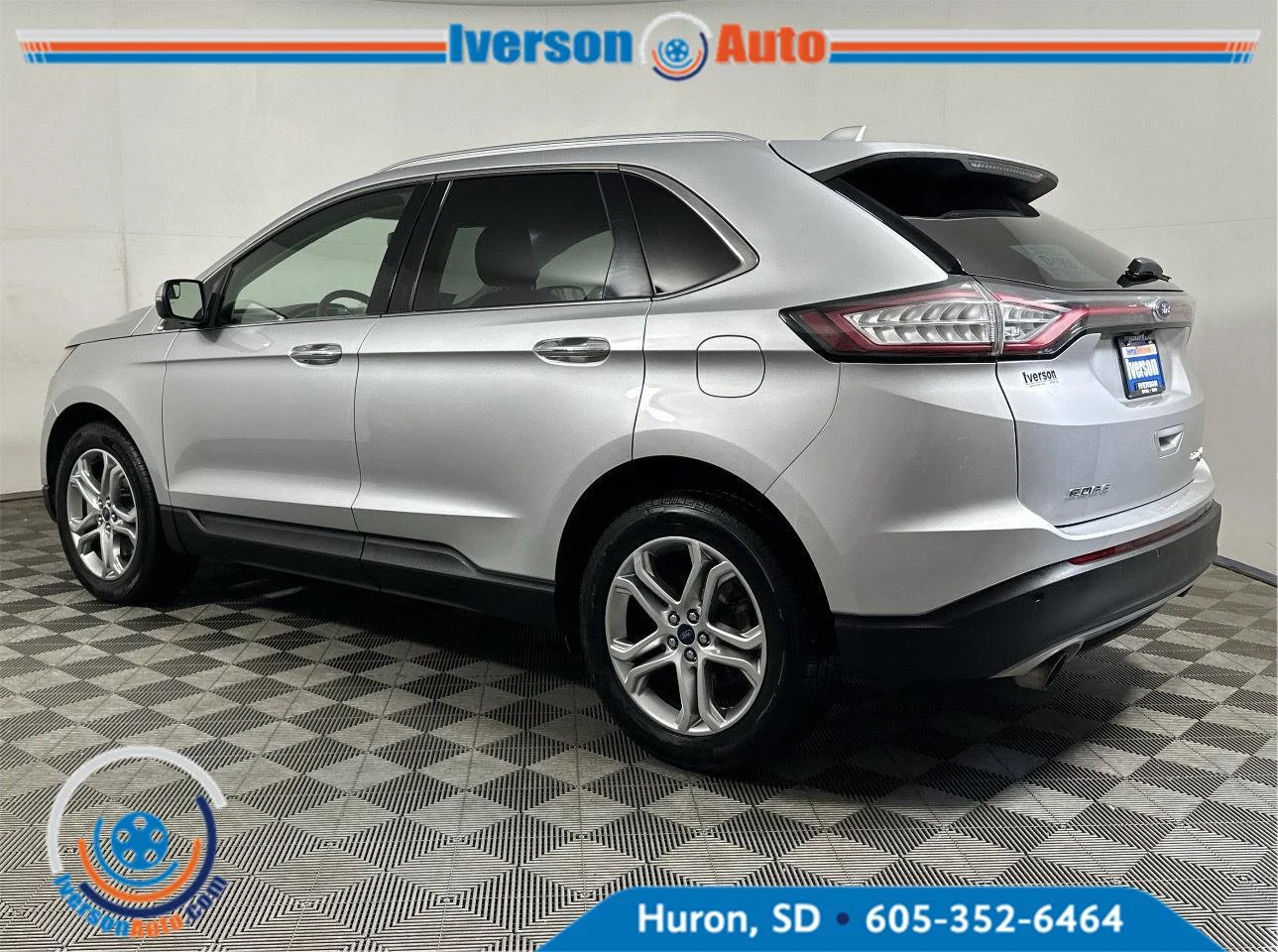 Used 2018 Silver Ford Titanium image 7
