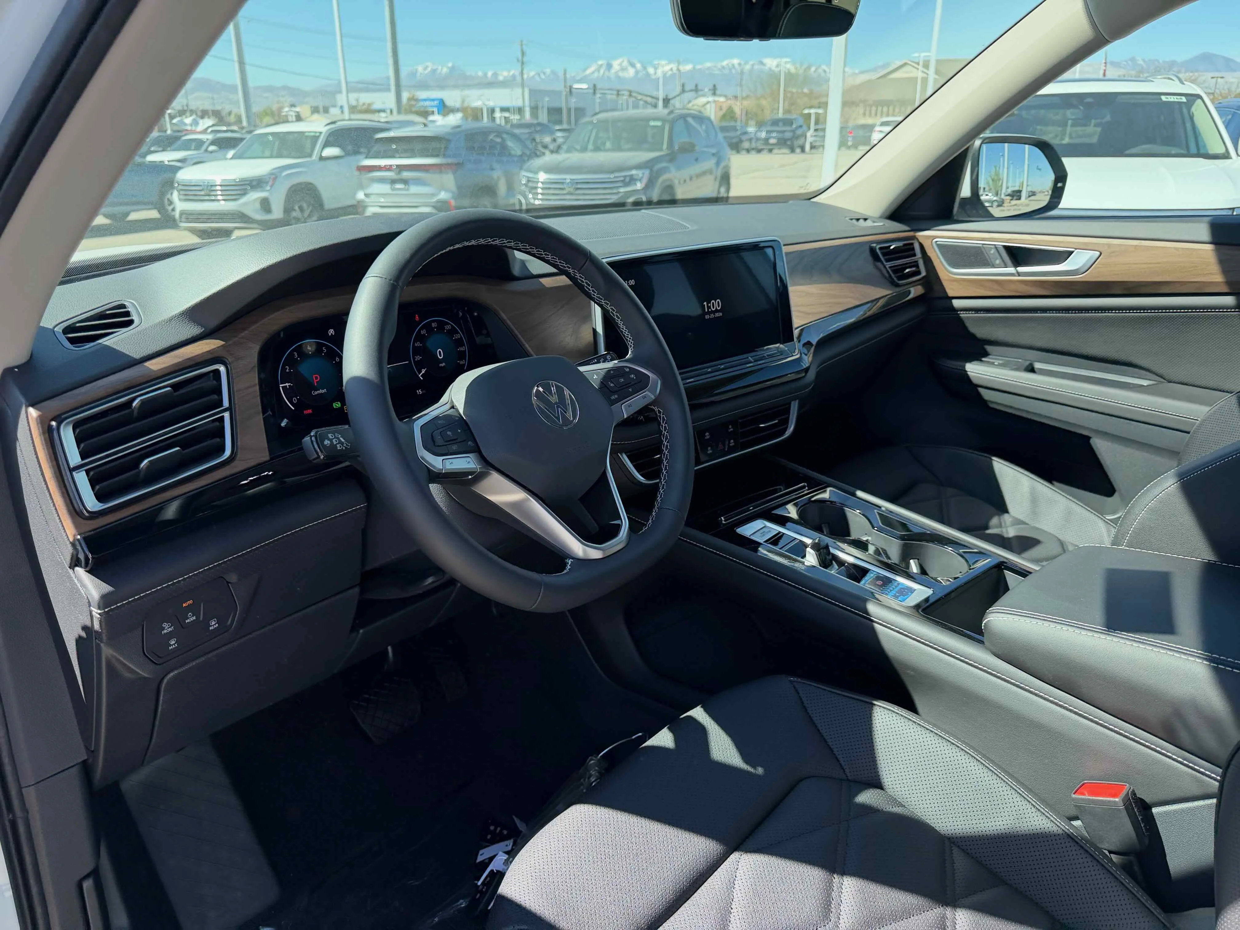 New 2026 Opal White Volkswagen 2.0T SE w/Technology image 3