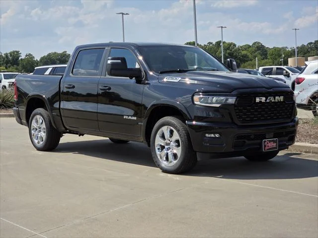 New 2027 Diamond Black Crystal Pearl-Coat Exterior Paint RAM Big Horn/Lone Star image 1
