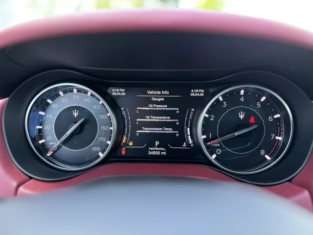 Used 2022 Nero Ribelle Metallic Maserati Modena ~ SPORTIVO PACKAGE & BOWERS & WILKINS image 38