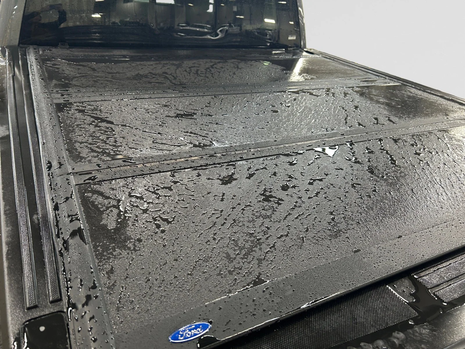 New 2026 Carbonized Grey Metallic Ford Lariat image 10
