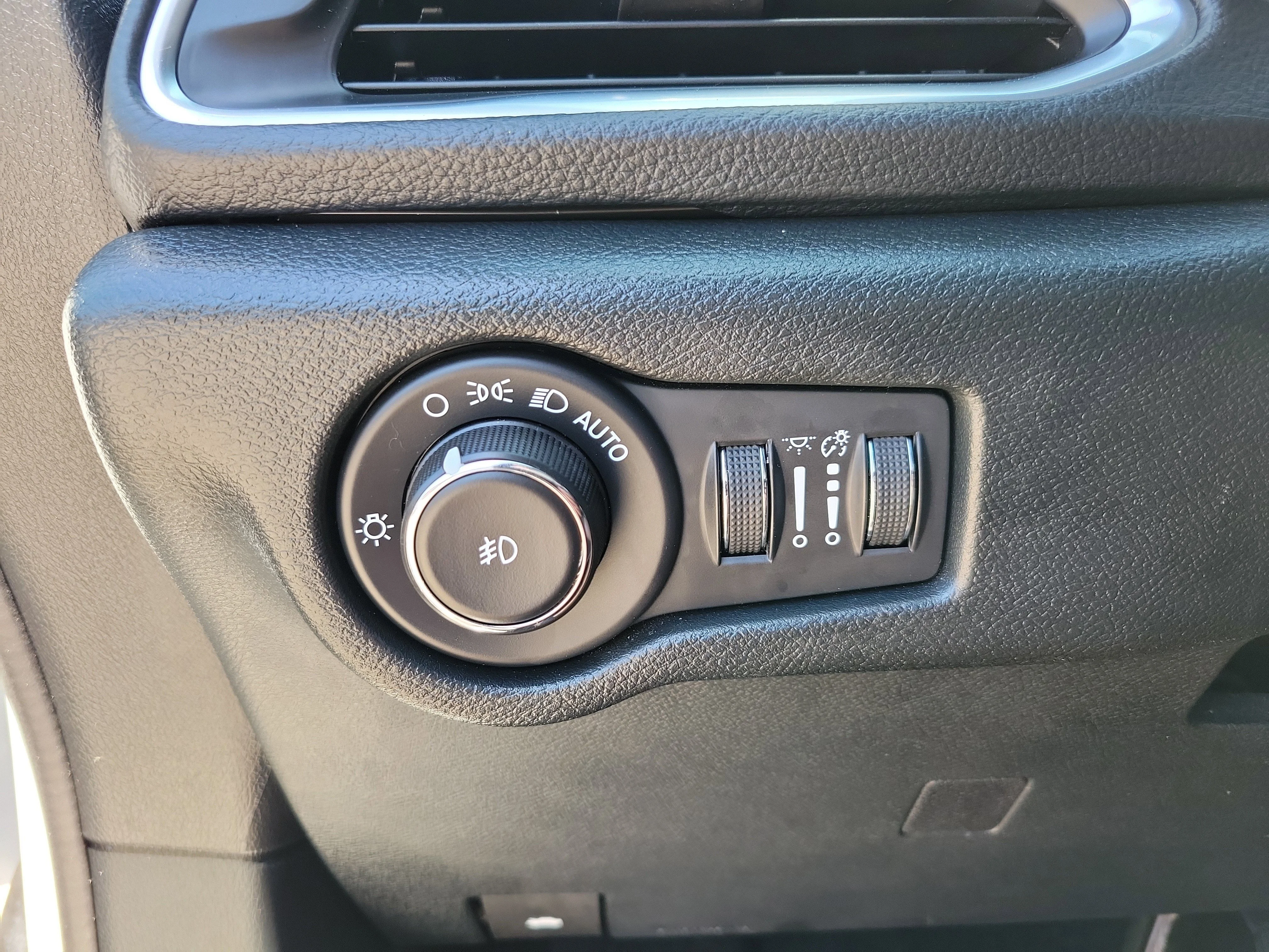 2025 Chrysler Pacifica Limited - Photo 20
