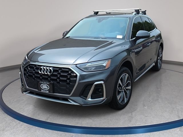 2022 Audi Q5 45 Premium's photo