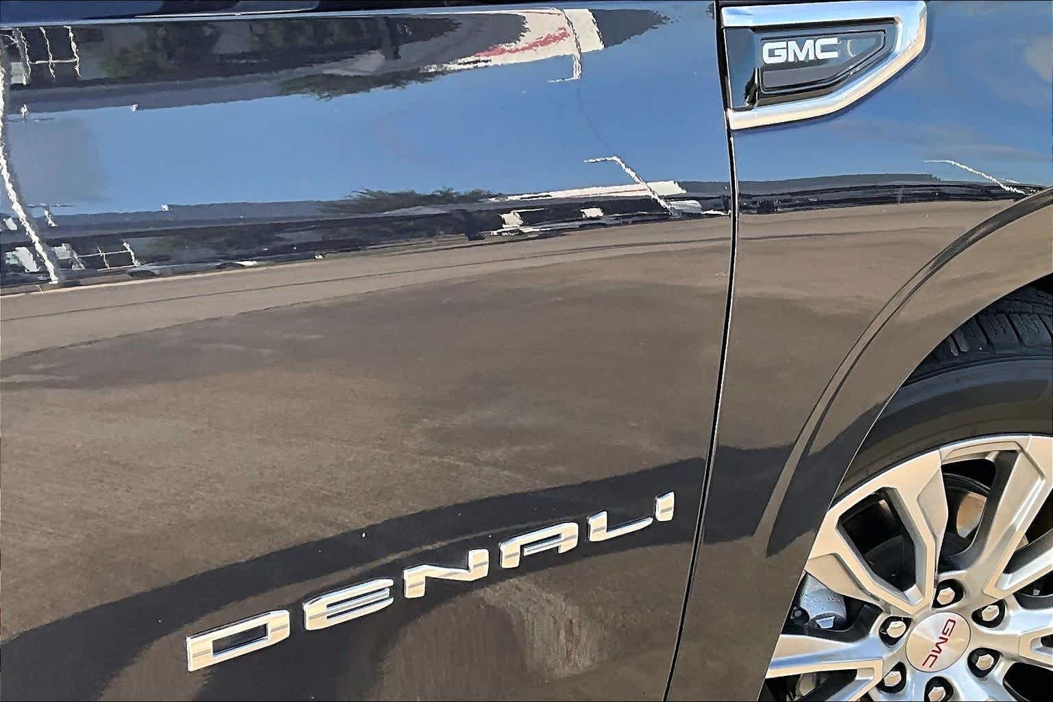 Used 2023 Titanium Rush Metallic GMC Denali image 10