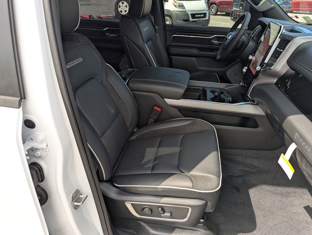 2026 RAM 1500 Laramie - Photo 37