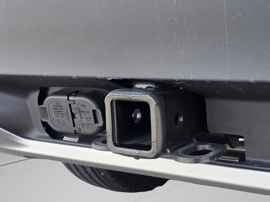 New 2026 Carbonized Gray Metallic Ford Active image 27