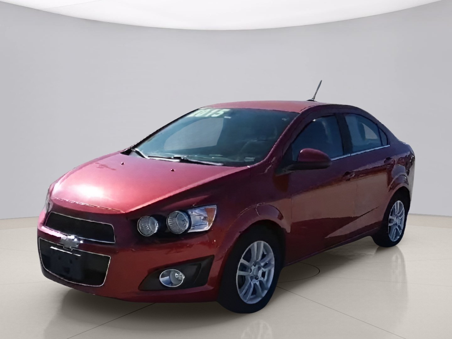 Used 2015 Red Chevrolet LT image 4