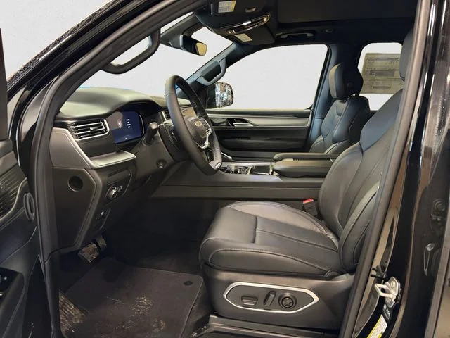 New 2026 Black Jeep Limited Reserve image 10