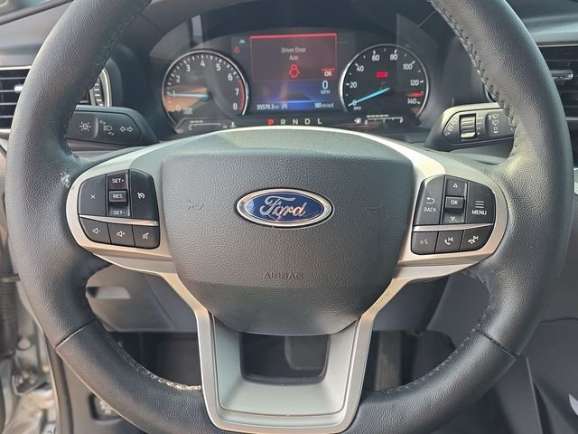 Used 2024 Silver Metallic Ford XLT image 21