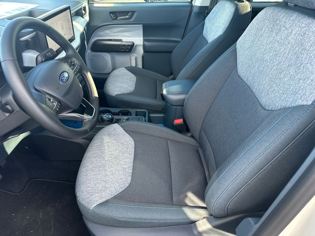 New 2025 Desert Sand Ford XLT image 9