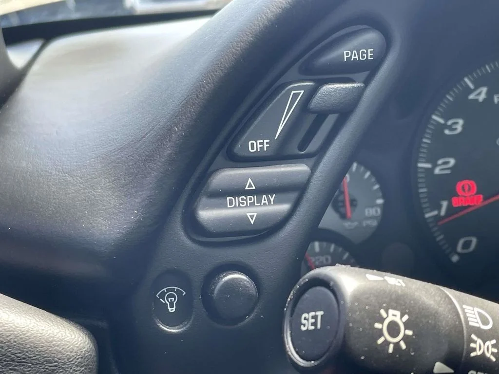 Used 2004 Black Chevrolet Z06 image 23