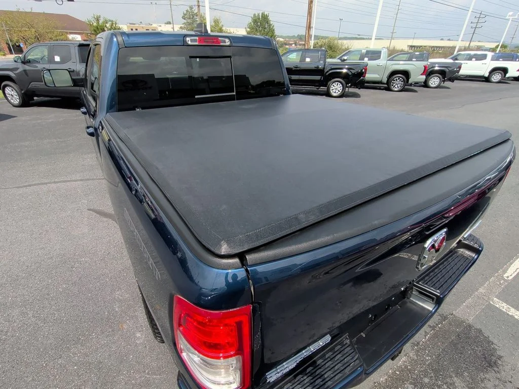 Used 2021 Blue Ram Big Horn/Lone Star image 23