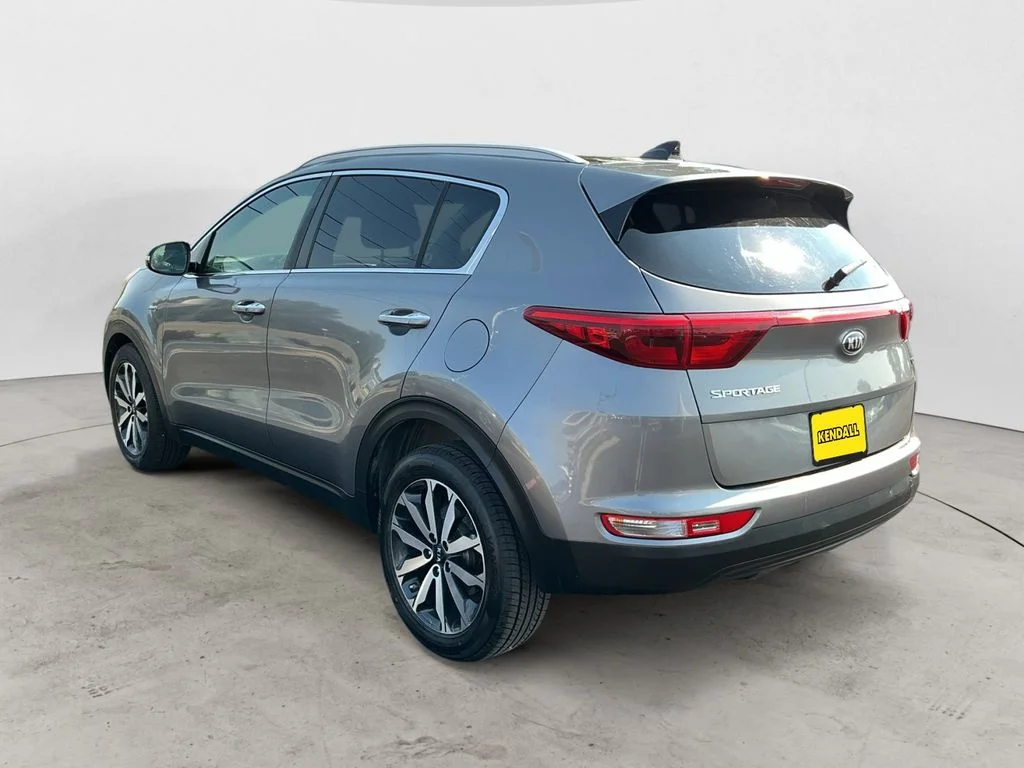 Used 2017 Silver Kia EX image 7