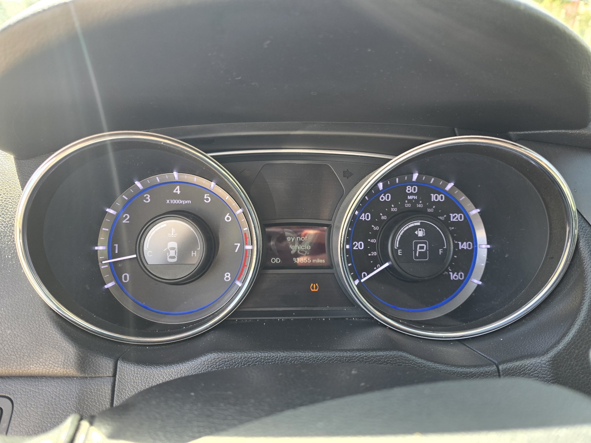 Used 2013 Midnight Black Mica Hyundai SE image 18