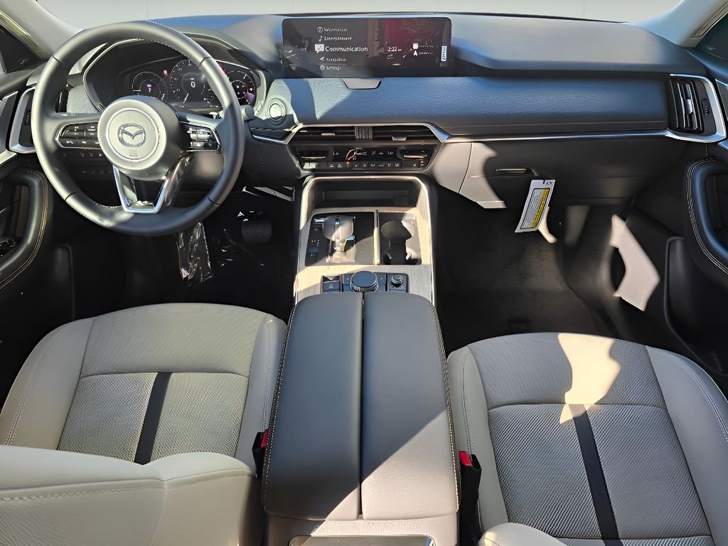 Used 2025 Platinum Quartz Mazda Premium Sport image 26