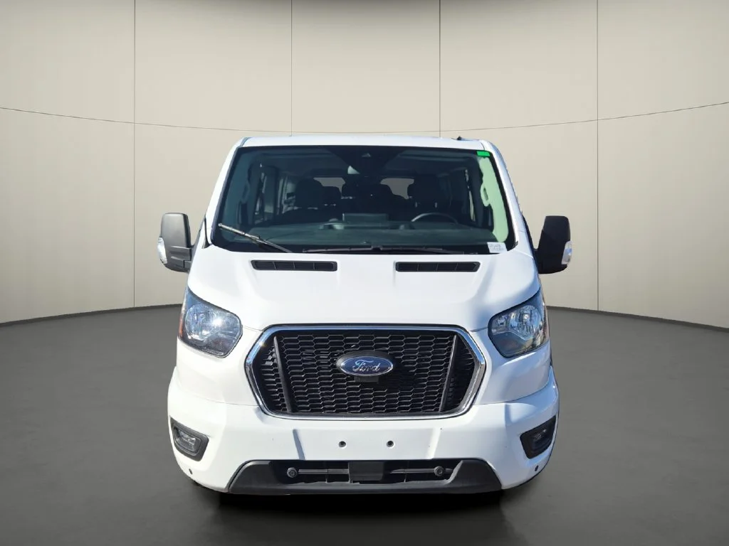 Used 2024 White Ford XLT image 2