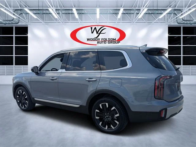 Used 2024 Silver Kia SX image 5