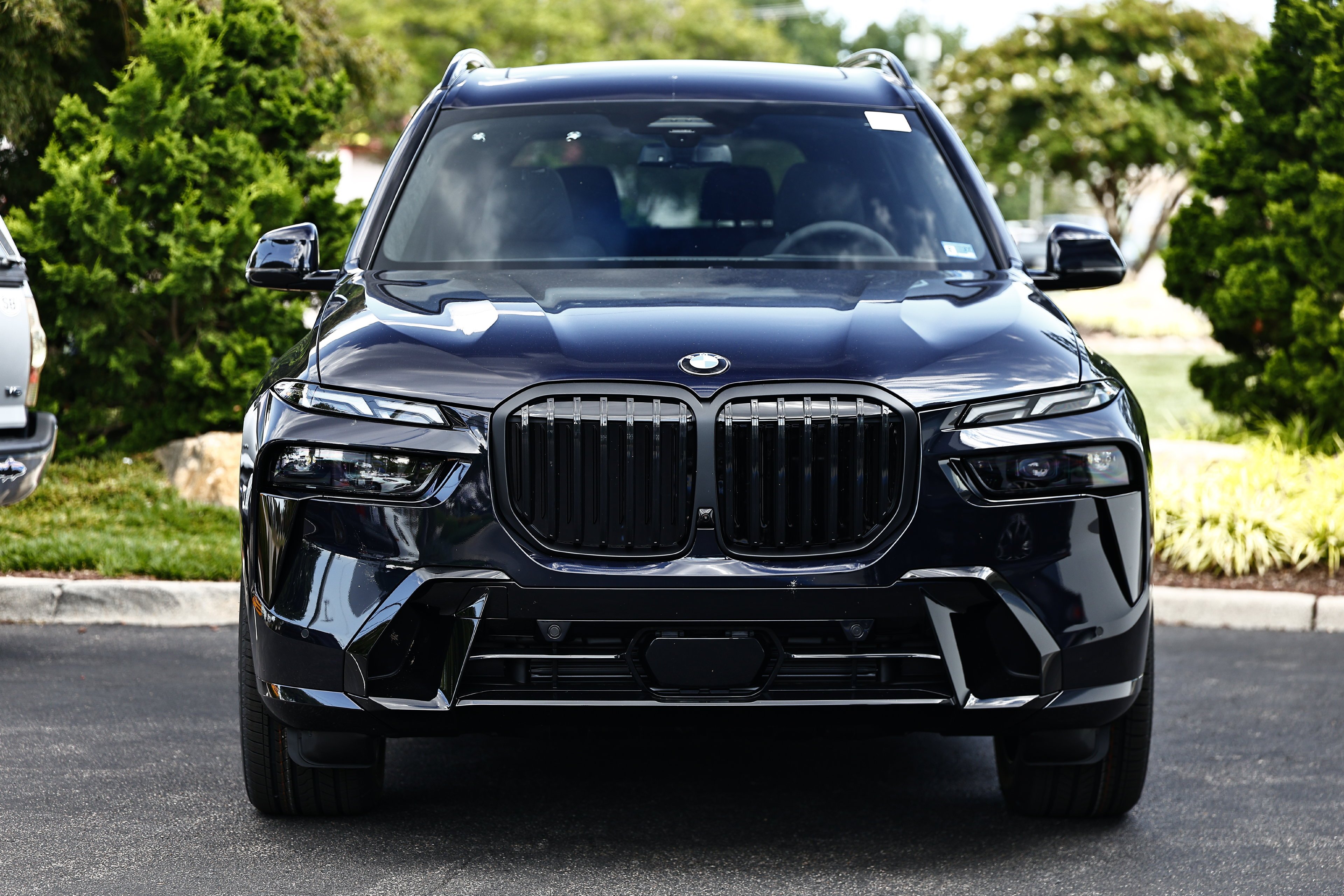 New 2027 Carbon Black Metallic BMW xDrive40i image 12