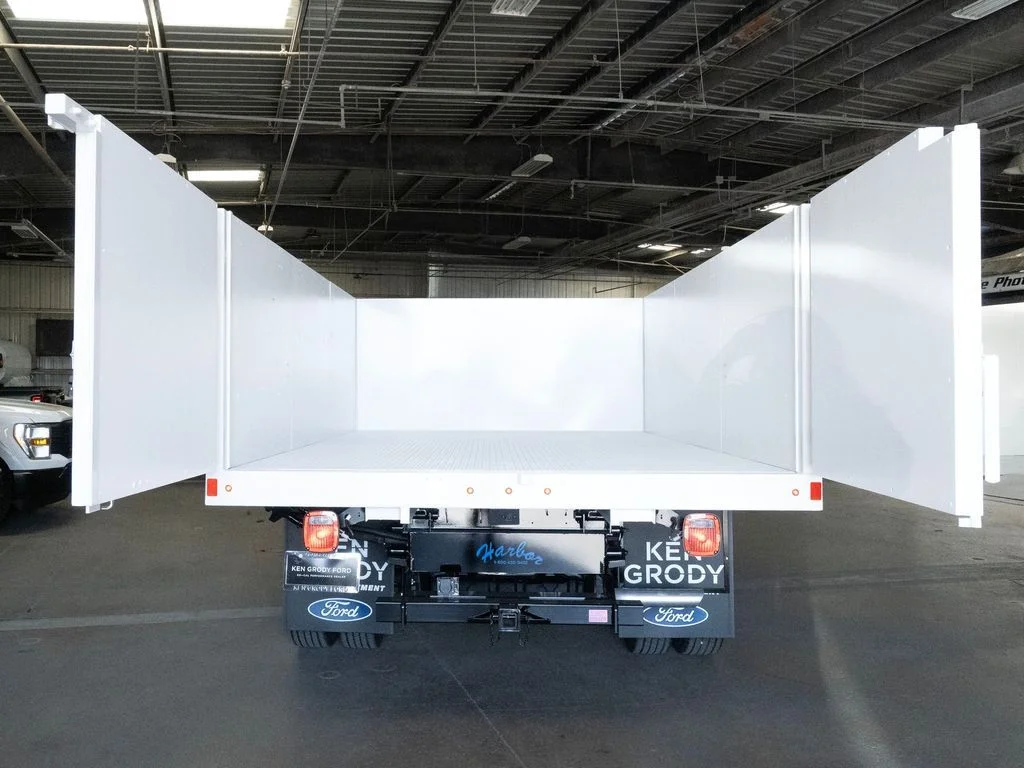 New 2026 White Ford XL image 23