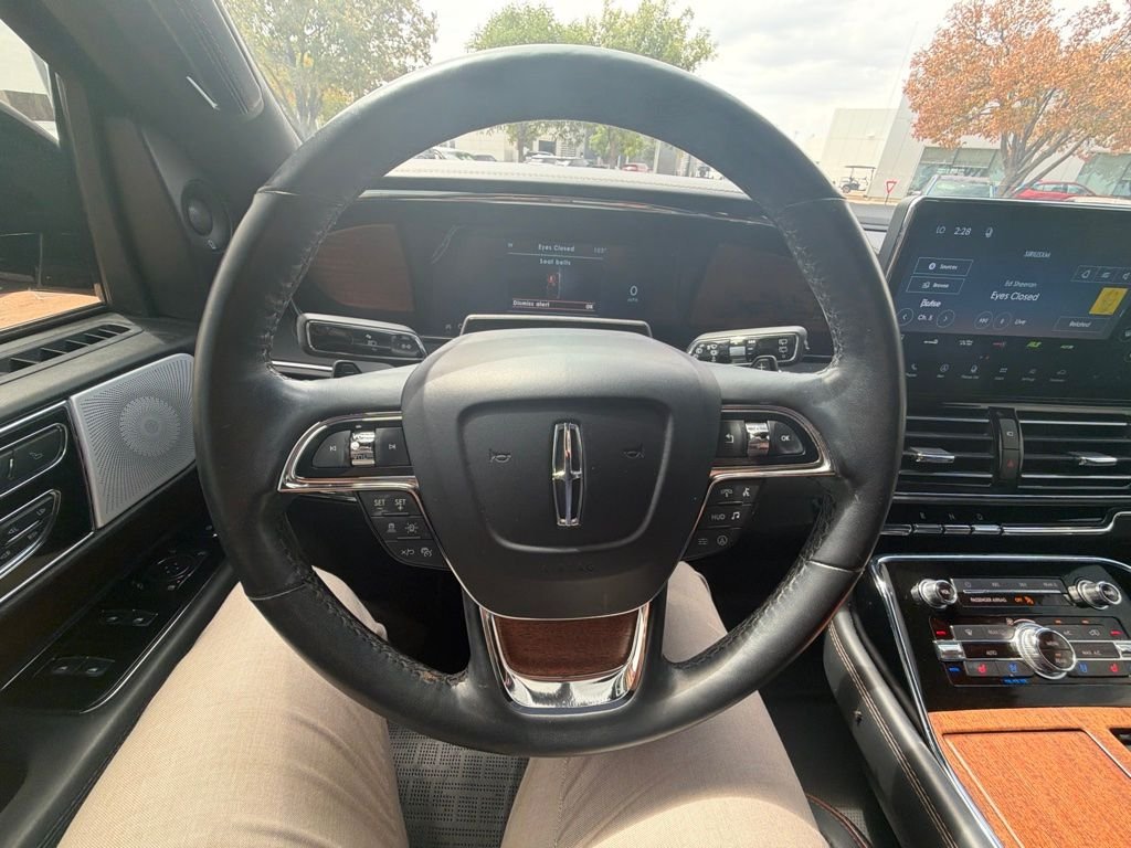 Used 2022 White Lincoln Black Label image 13