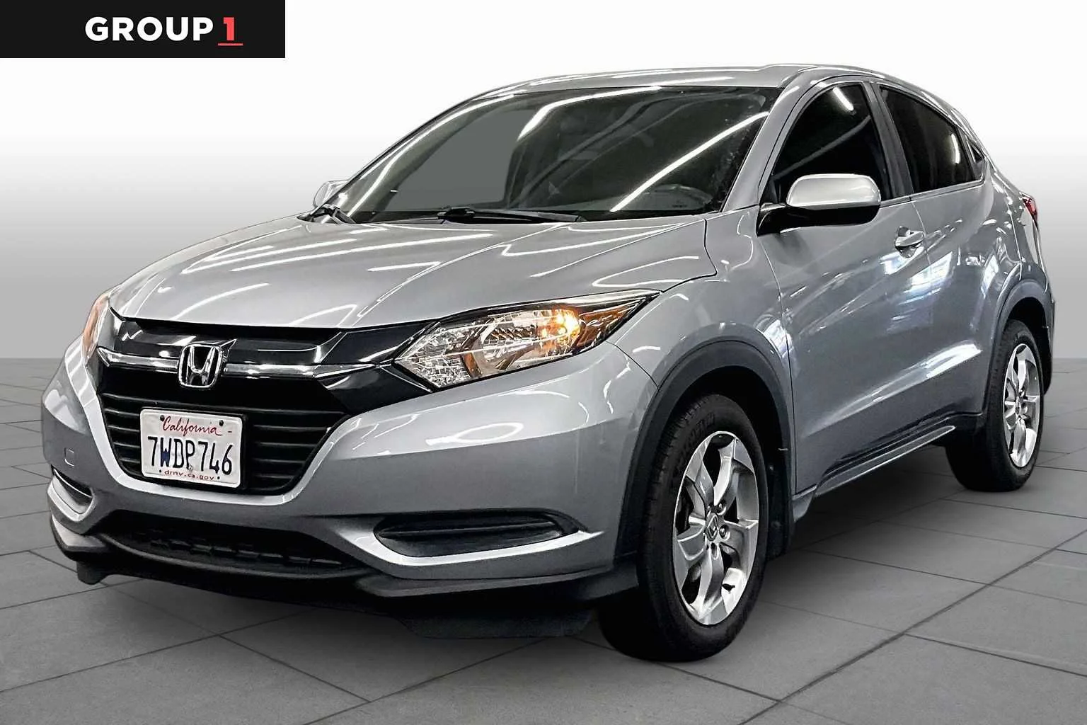 Used 2017 Lunar Silver Metallic Honda LX image 1