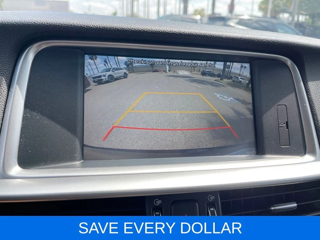Used 2019 Black Kia SX image 10