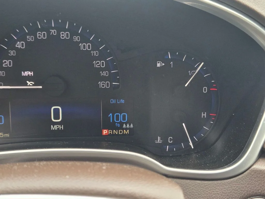 Used 2016 Platinum Ice Tricoat Cadillac Luxury image 19