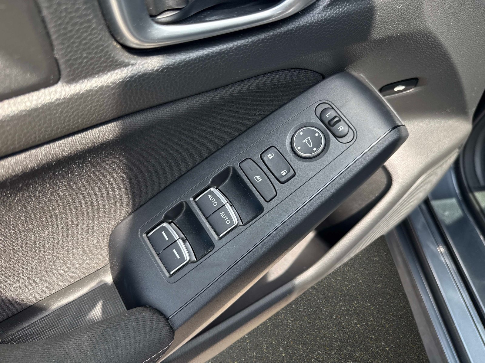 Used 2023 Meteorite Gray Metallic Honda LX image 16