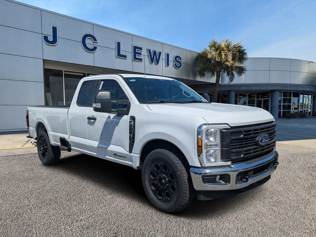 New 2026 Oxford White Ford XL image 1