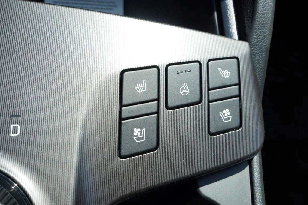 2027 Kia Sportage SX Prestige Hybrid - Photo 17