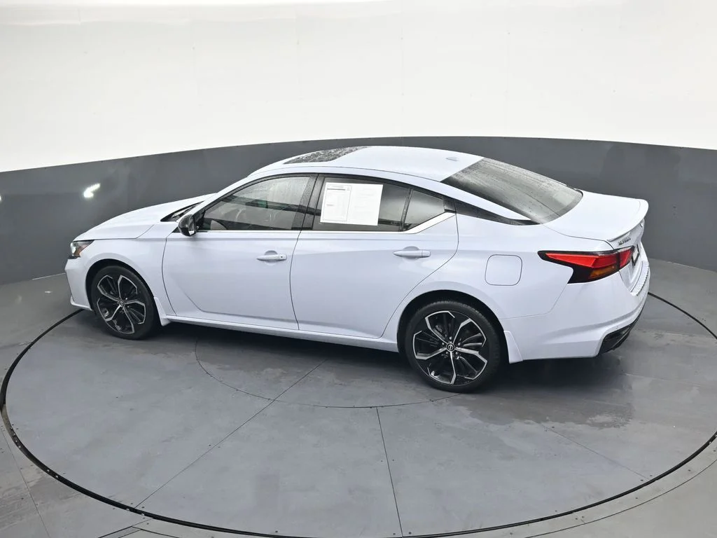 Used 2023 Gray Nissan 2.5 SR image 38