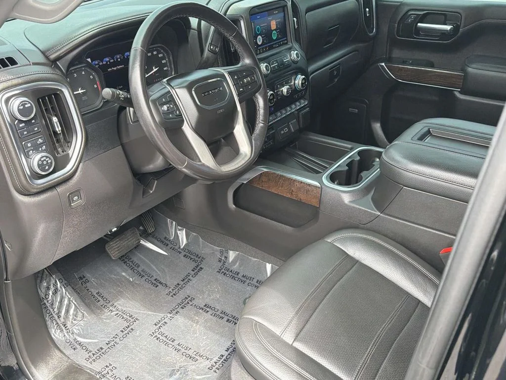 Used 2022 Onyx Black GMC Denali image 32