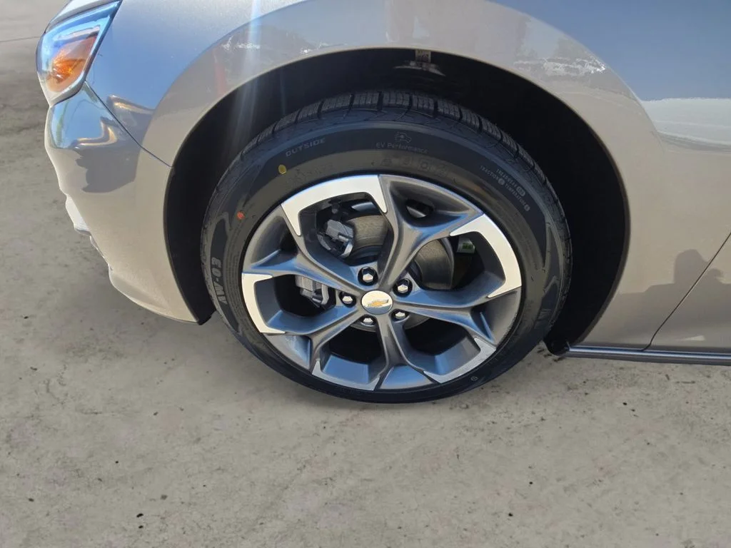 Used 2024 Gray Chevrolet LT image 14