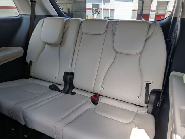 Certified Used 2025 White Kia EX image 28