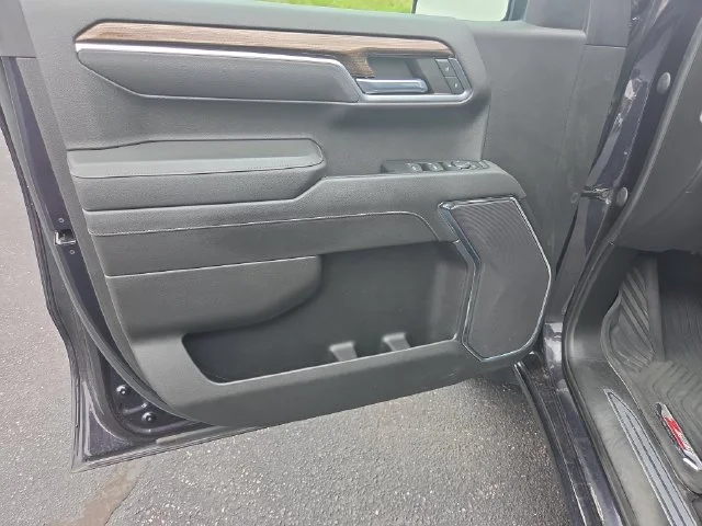 Used 2022 DARK ASH METALLIC Chevrolet RST image 12