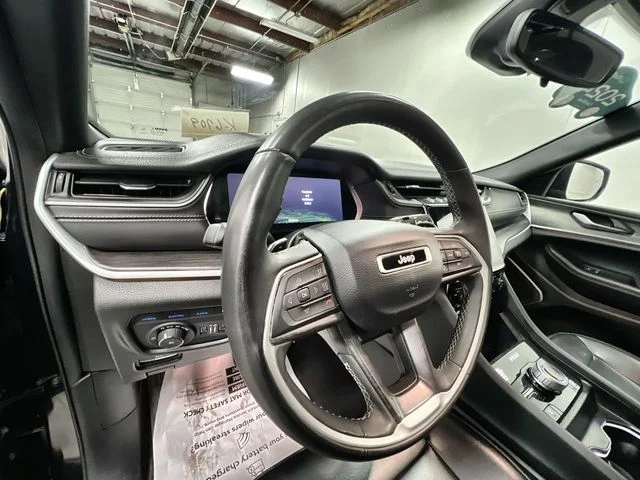 Used 2024 Black Jeep 4xe image 10