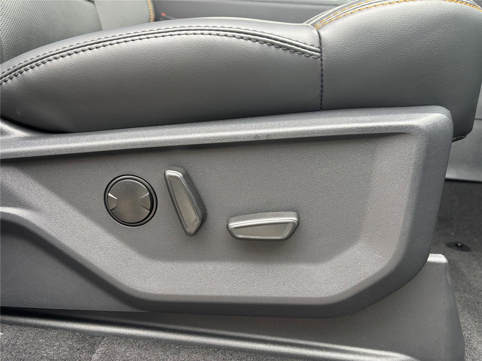2025 Ford Expedition Tremor - Photo 36