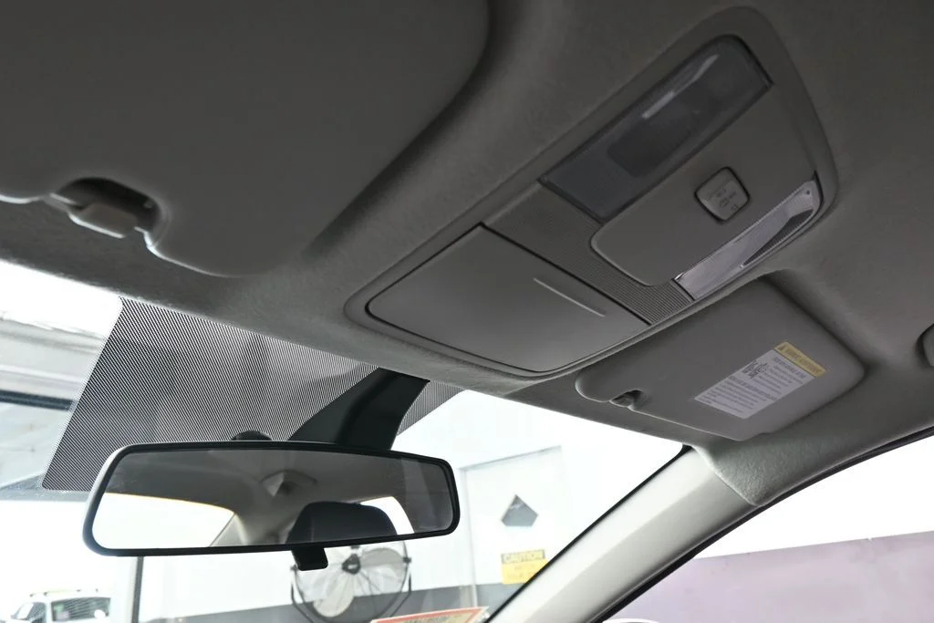 Used 2024 Steel Gray Kia LXS image 21