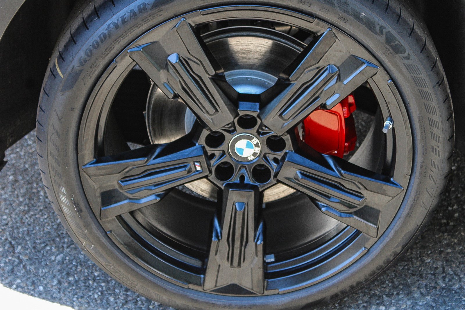 New 2026 Frozen Deep Grey BMW 30 xDrive image 9