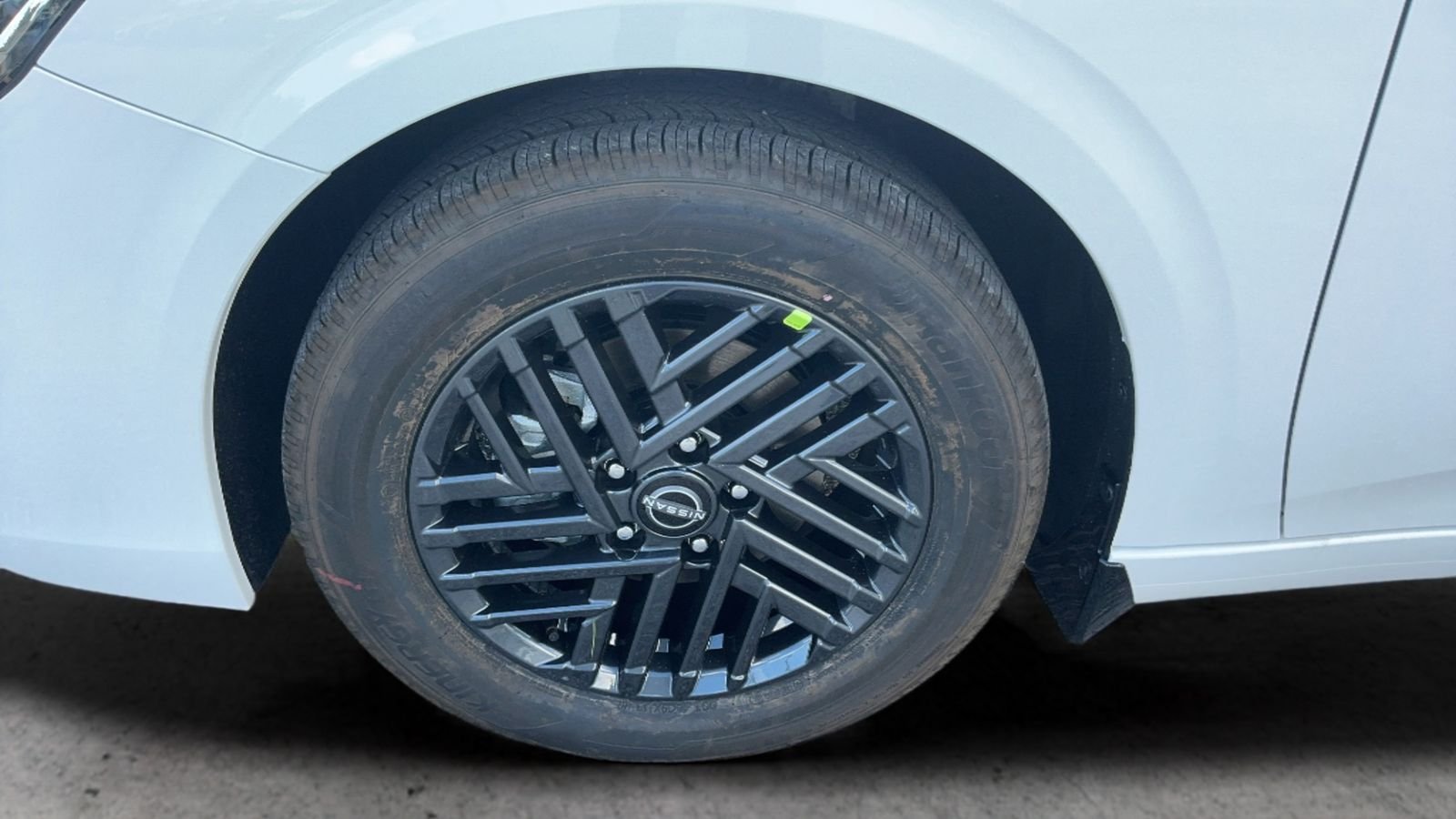 New 2027 White Nissan SV image 41