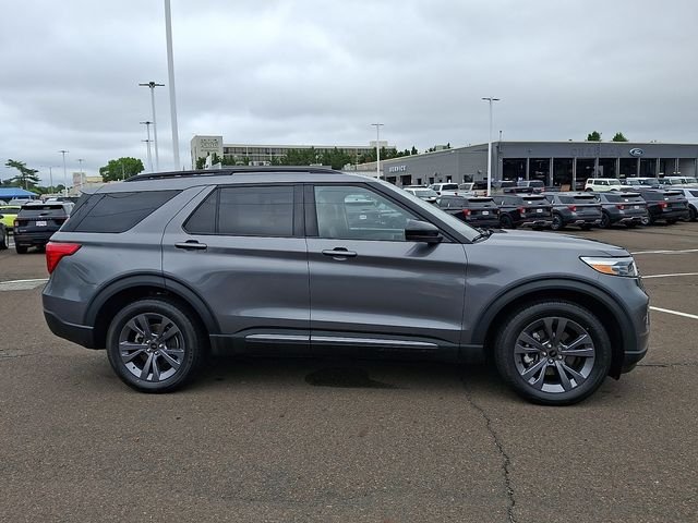 Used 2023 Gray Ford XLT image 7
