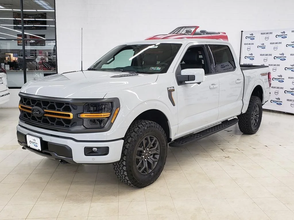 New 2026 Avalanche Ford Tremor® image 3